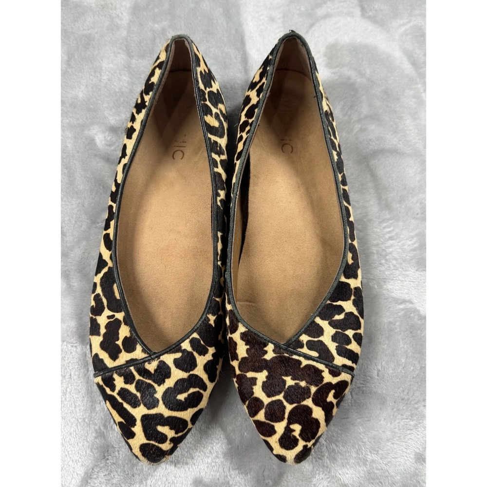Vionic Caballo Leopard Calf Hair Pointed Toe Flats 8 Corporate Chic Office Siren